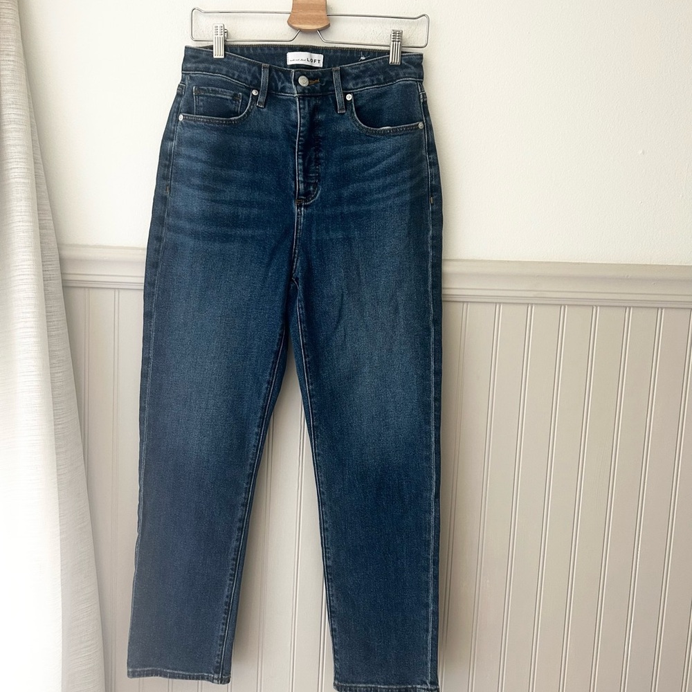 LOFT The Curvy Slim Size 4 or 27 Classic Blue Denim Jeans